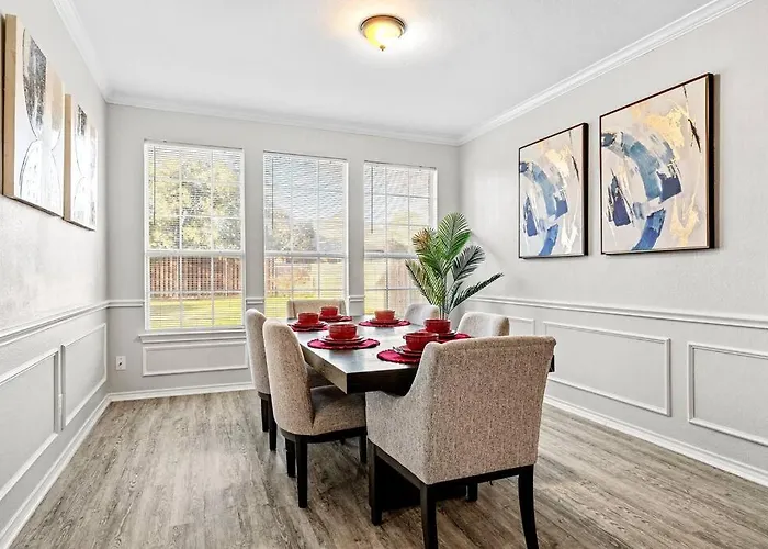 Worth Single-family Gem For Long Ferienhaus