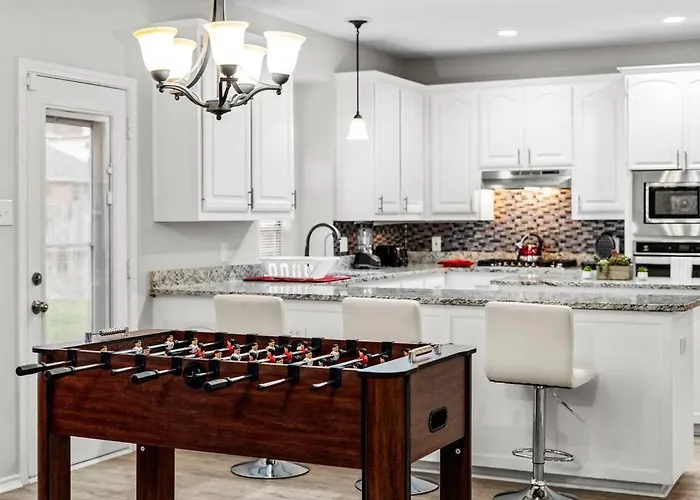 Worth Single-family Gem For Long Fort Worth