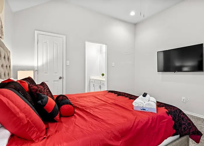 Worth Single-family Gem For Long Ferienhaus *