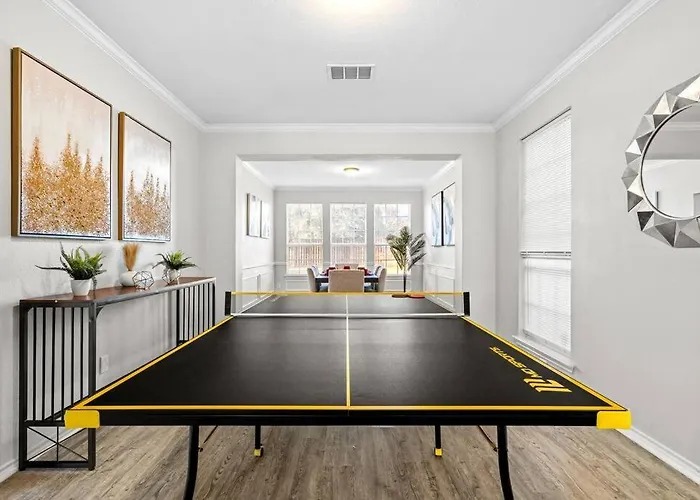 Worth Single-family Gem For Long Ferienhaus
